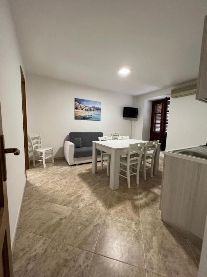 John'S House Apartment Cefalu Bagian luar foto