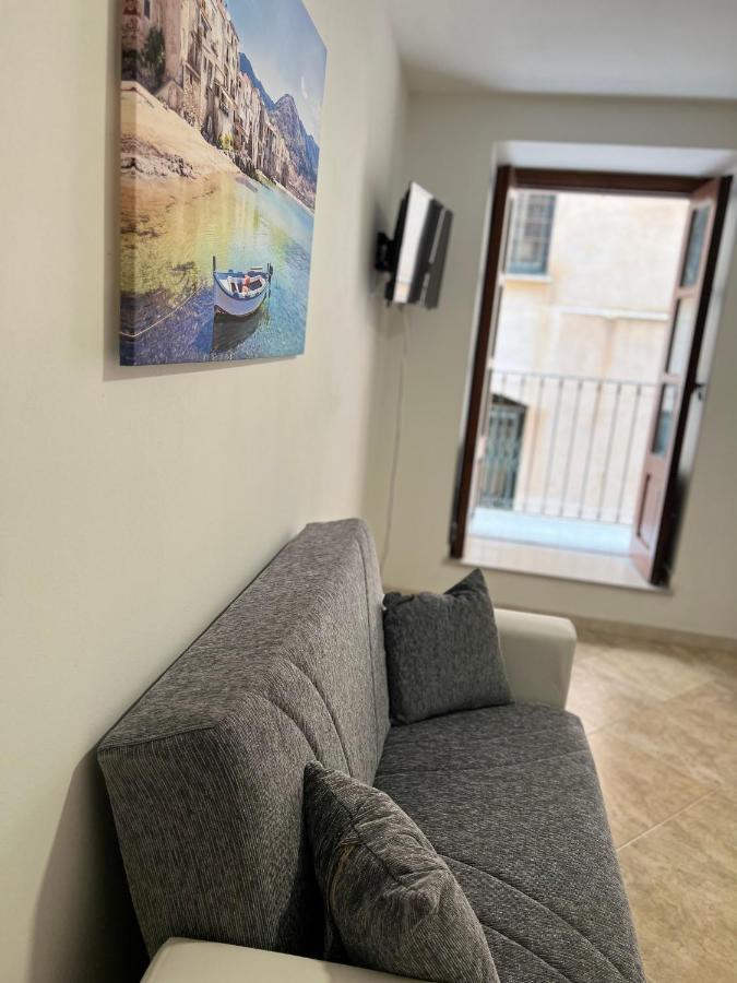 John'S House Apartment Cefalu Bagian luar foto